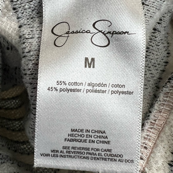 Jessica Simpson women’s striped sweater - Size medium - Gray/White/Black - Picture 3 of 7